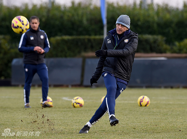 亚博-赛后那不勒斯备战意大利杯,迎来里程碑细节曝光,质疑声仍在,细节决定成败-亚博