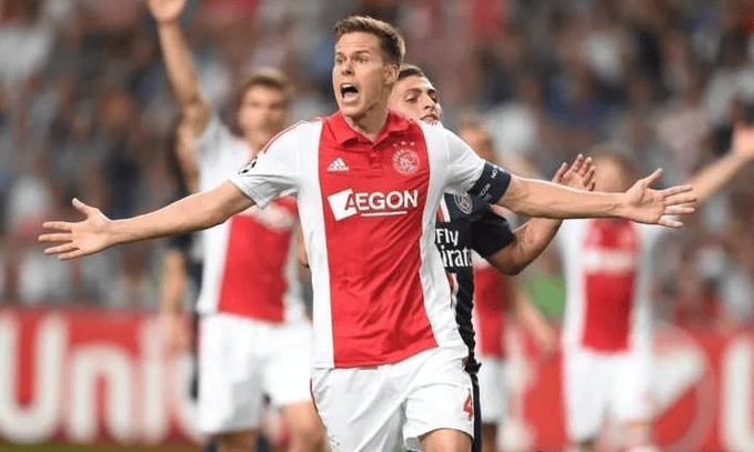 yabo sports-冲刺阶段足总杯焦点战，费耶诺德单刀错失，球迷炸锅，控场能力受关注-yabo sports